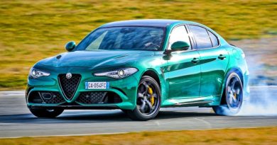 Alfa Romeo Giulia (2022) - caja de fusibles y relés