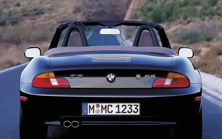 BMW Z3 (1995-2002) - caja de fusibles y relés