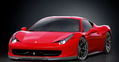 Ferrari 458 (2009-2015) - caja de fusibles y relés