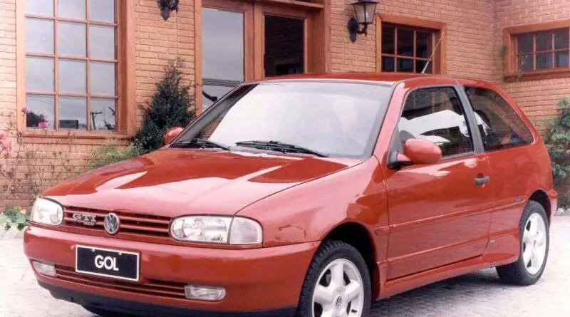 Volkswagen Gol y Pointer (1994-1999) - caja de fusibles y relés