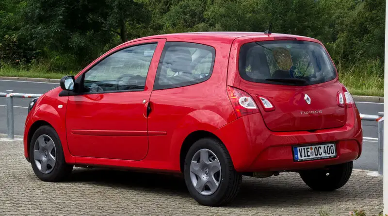 Renault Twingo (2015-2017) - caja de fusibles