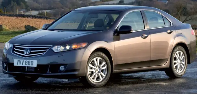 Honda Accord (2010) - caja de fusibles